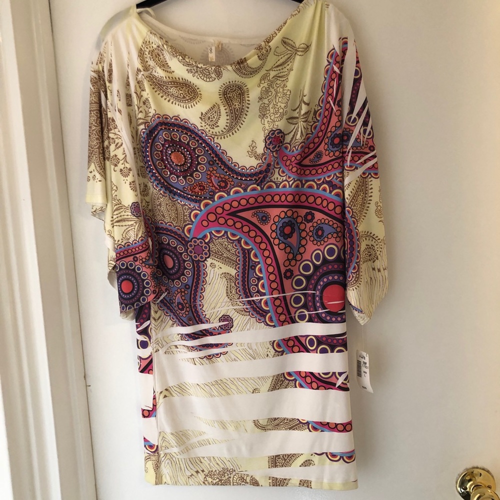 Short sleeve top new with tags